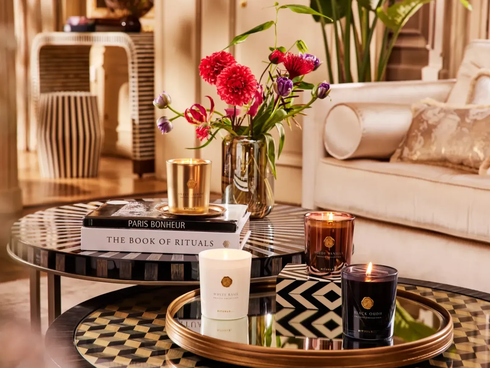 Rituals Candele Profumate|Black Oudh Scented Candle